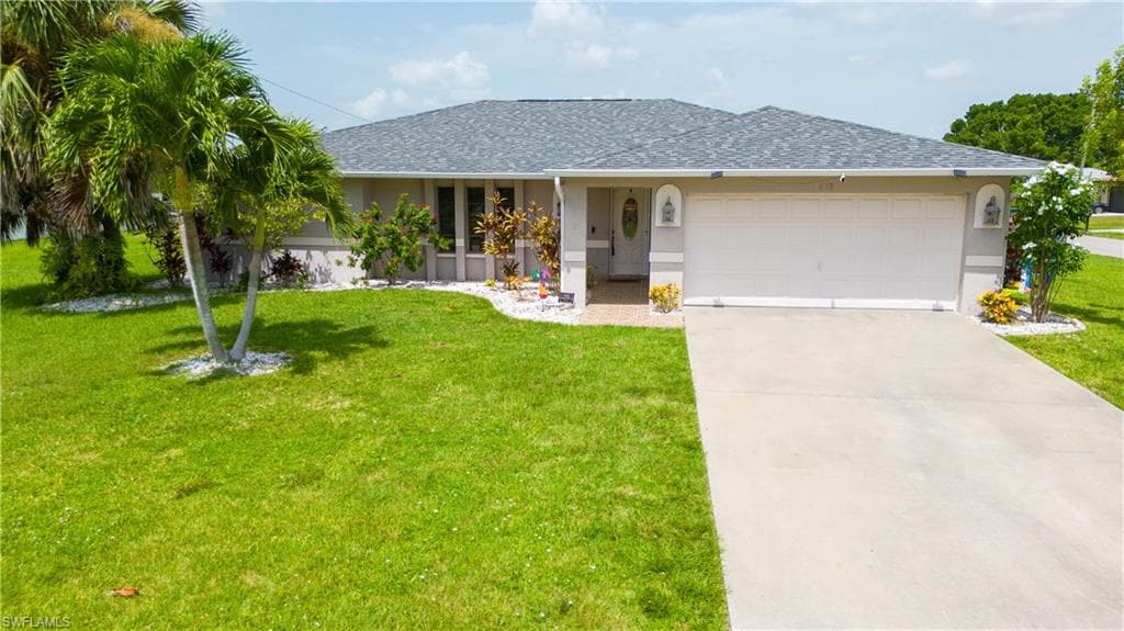 618 SE 11th PL CAPE CORAL, FL 33990