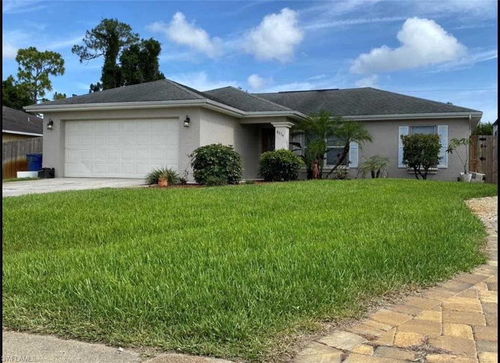 8334 Robin RD FORT MYERS, FL 33967