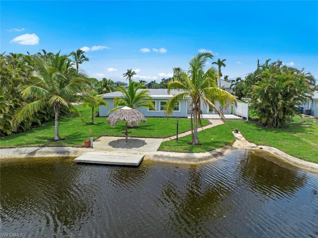 6120 Plumosa AVE FORT MYERS, FL 33908