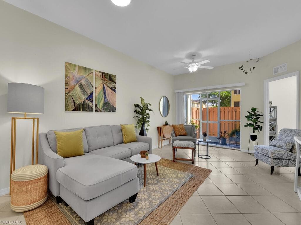 4267 Bellasol CIR 2111 FORT MYERS, FL 33916