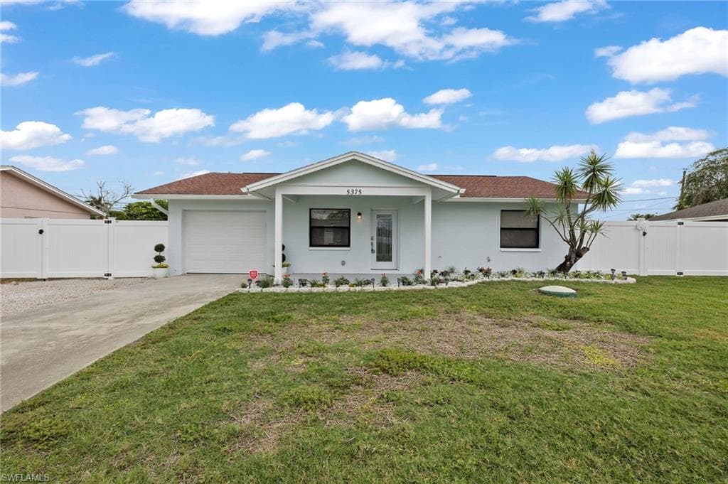 5375 21st AVE SW NAPLES, FL 34116