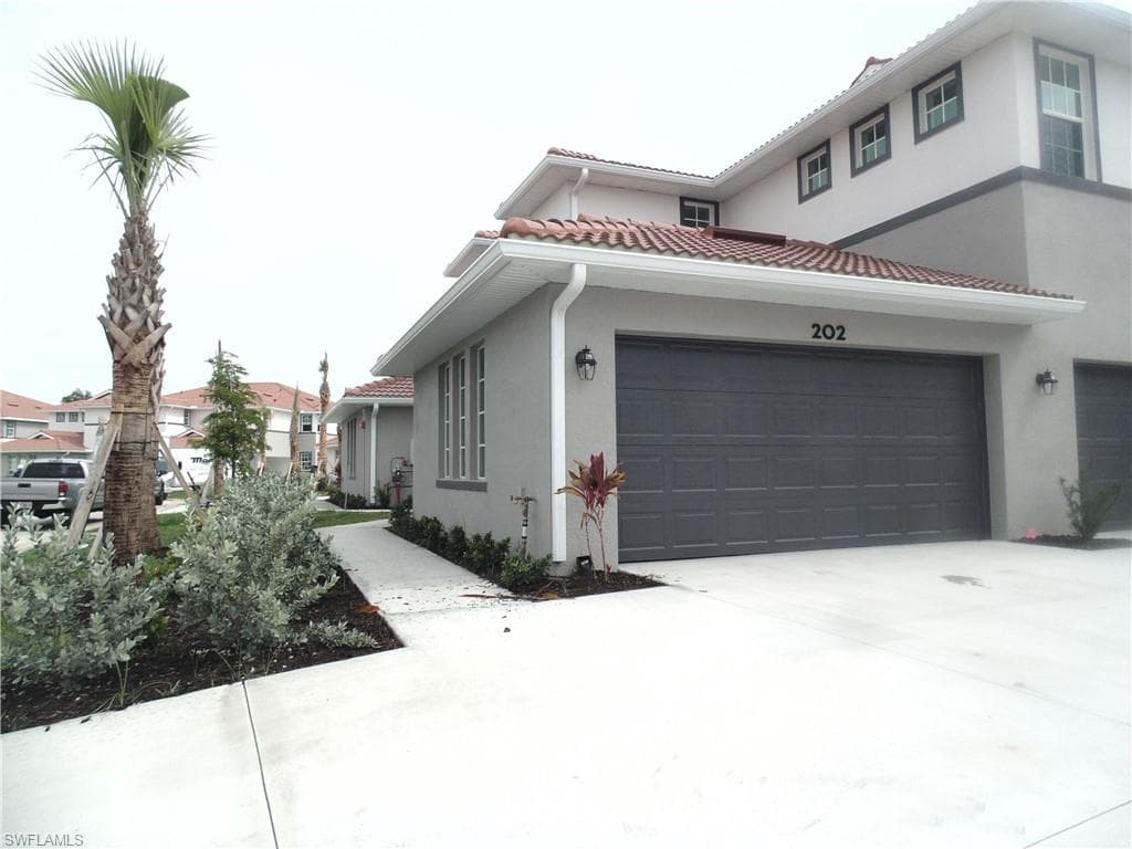 12031 SantaLuz DR 202 FORT MYERS, FL 33913