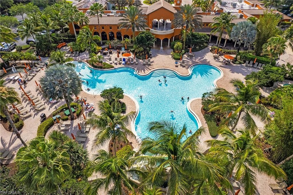9147 Delano ST 96-5 NAPLES, FL 34113