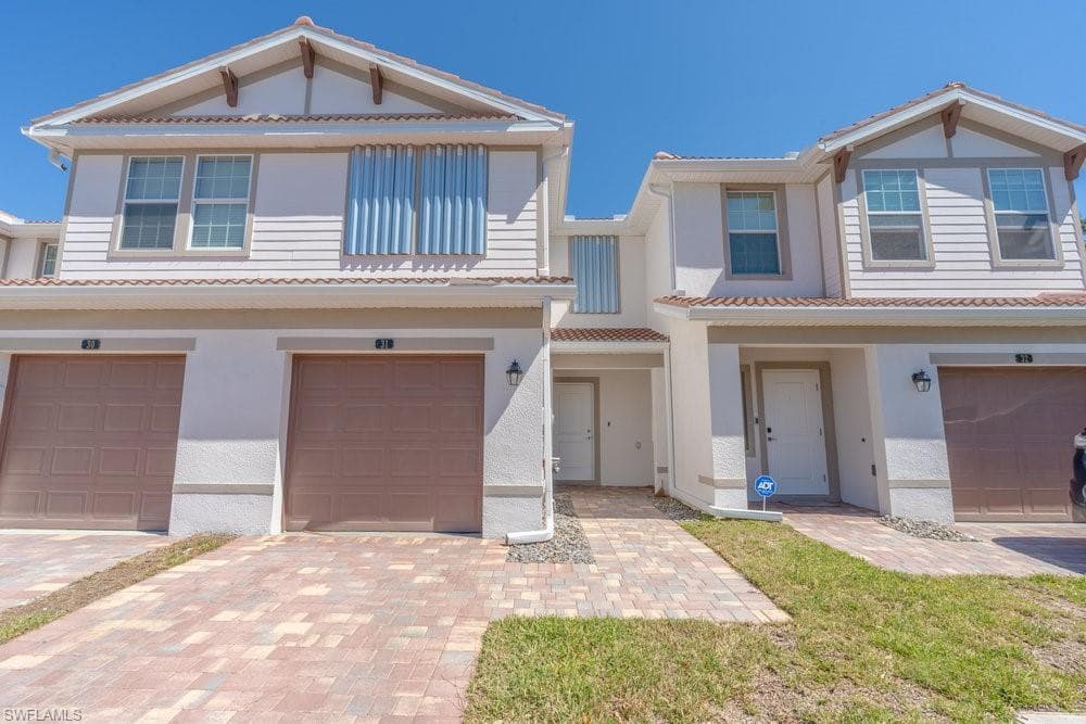 7157 Greenwood Park FORT MYERS, FL 33967
