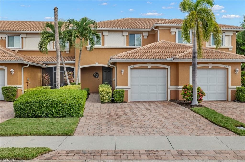 2411 Laurentina LN CAPE CORAL, FL 33909