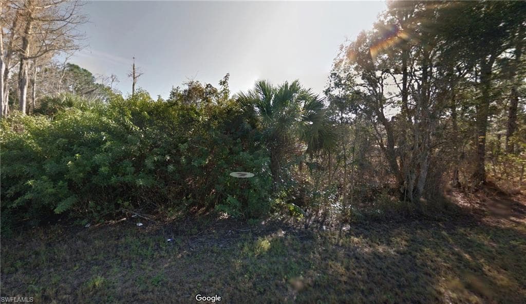813 Gaylord AVE S LEHIGH ACRES, FL 33974