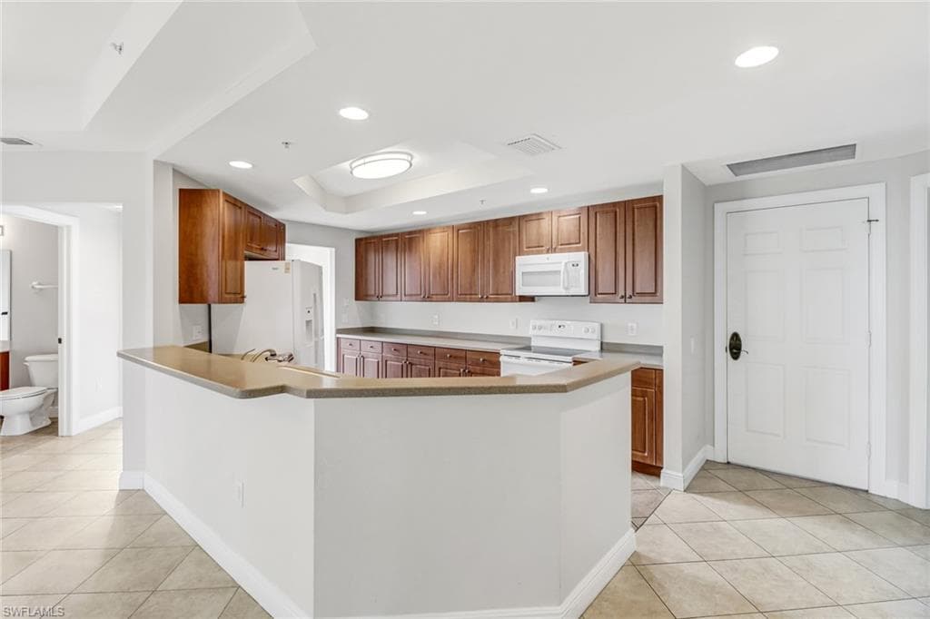2745 1st ST 1806 FORT MYERS, FL 33916