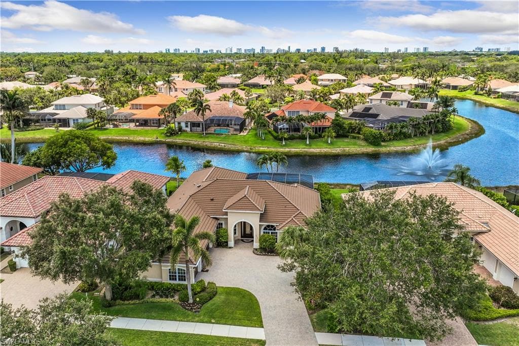 4979 Rustic Oaks CIR NAPLES, FL 34105