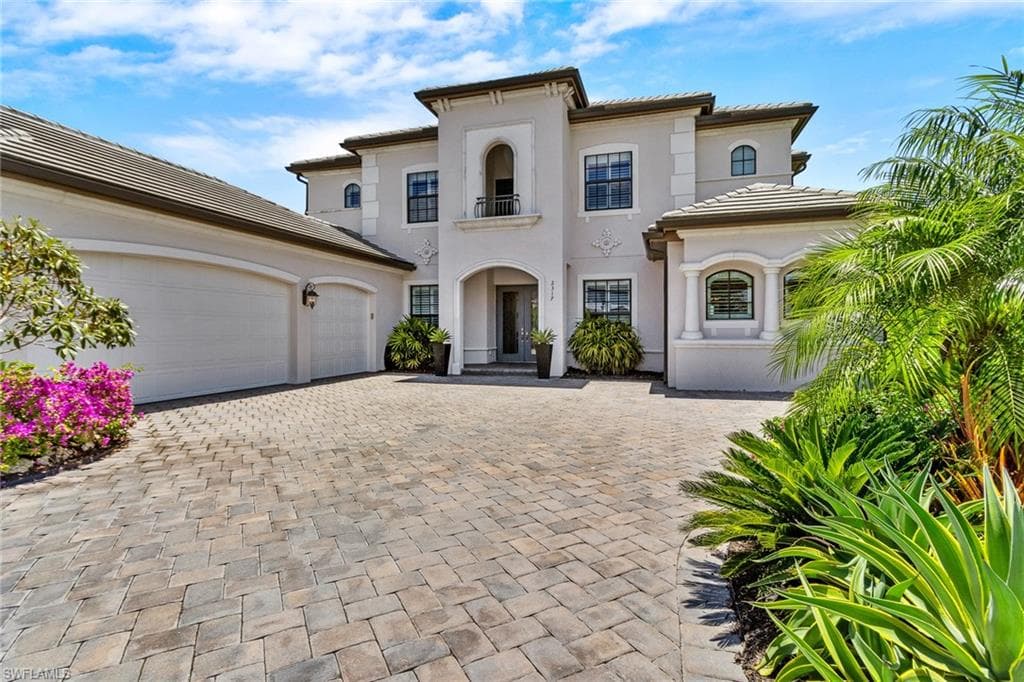 2317 Grenadines WAY NAPLES, FL 34120