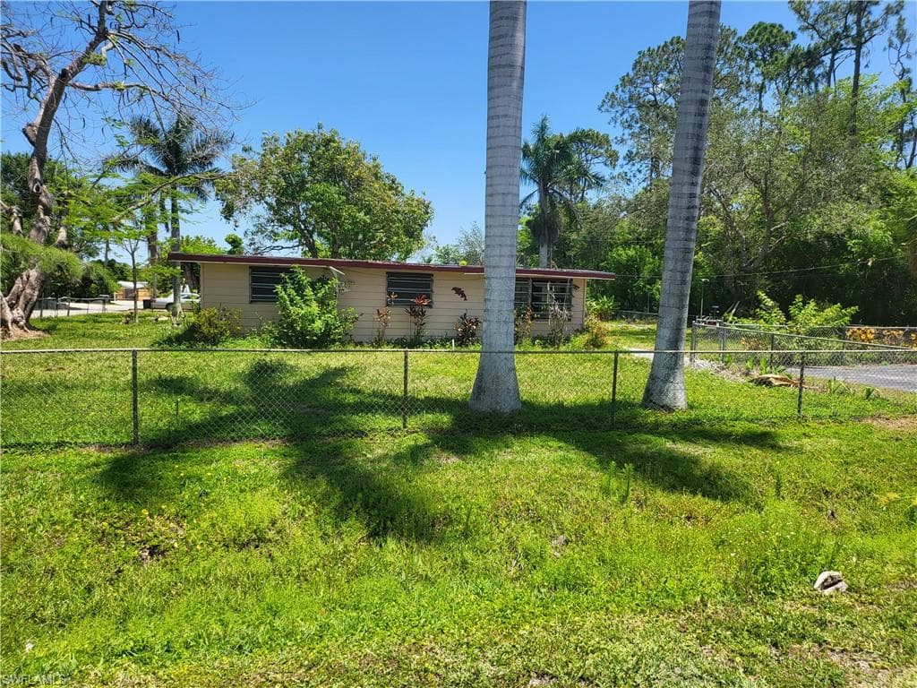 3417 Guilford RD NAPLES, FL 34112