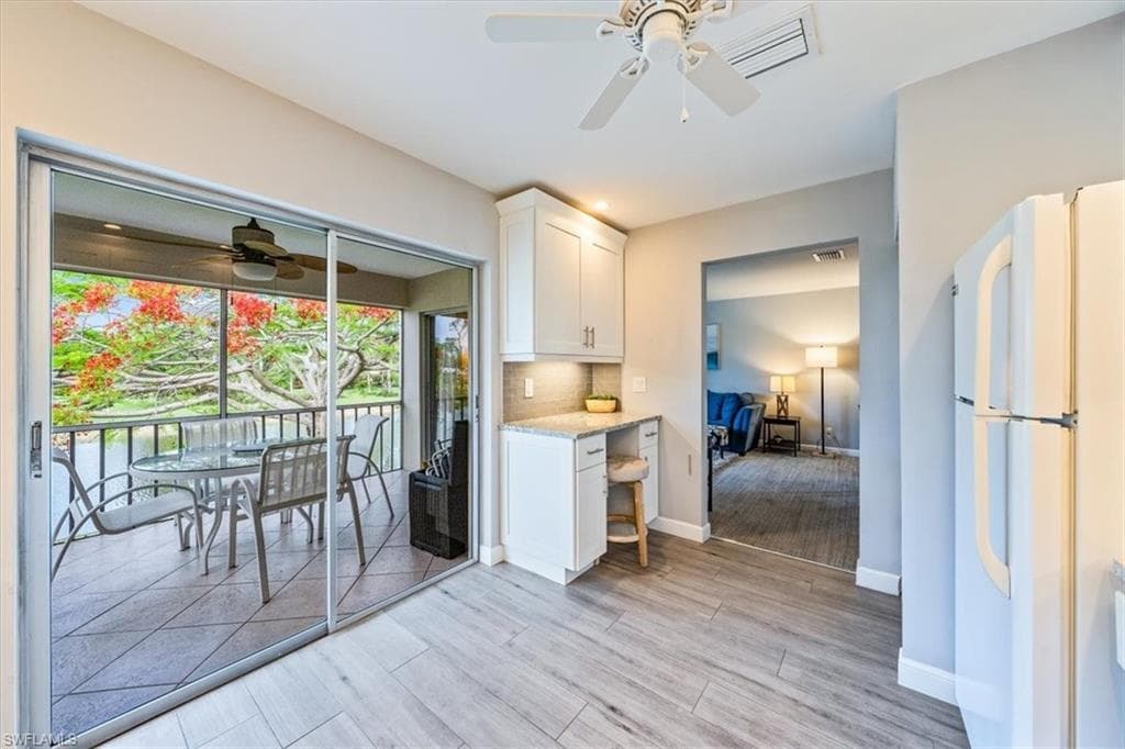 121 Bob O Link WAY 21B NAPLES, FL 34105