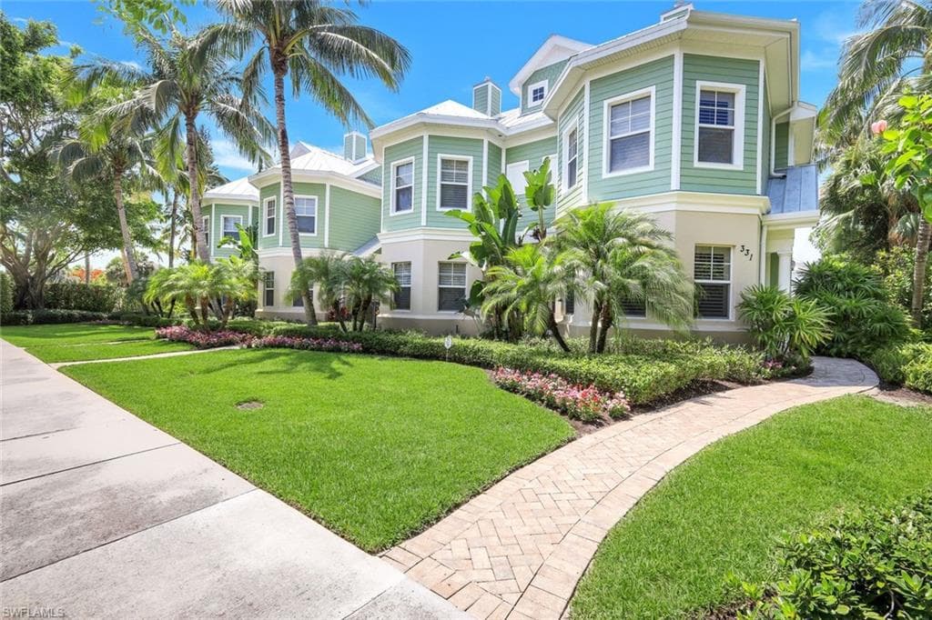 331 3rd AVE S NAPLES, FL 34102