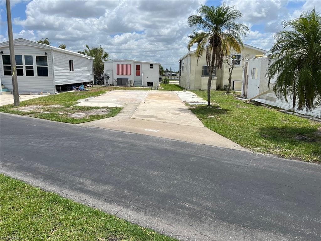19681 Summerlin 569-K RD FORT MYERS, FL 33908