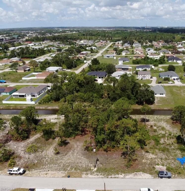 903 Albert AVE LEHIGH ACRES, FL 33971