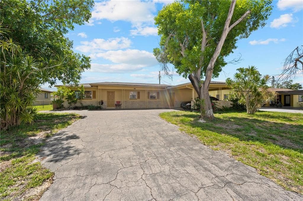 4911 Vincennes ST A-B CAPE CORAL, FL 33904