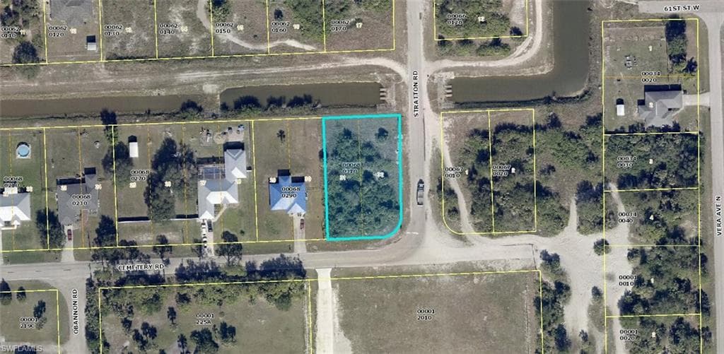 15961 Cemetery RD FORT MYERS, FL 33905