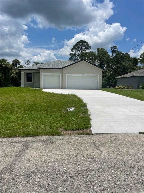 8012 Royal CIR LABELLE, FL 33935