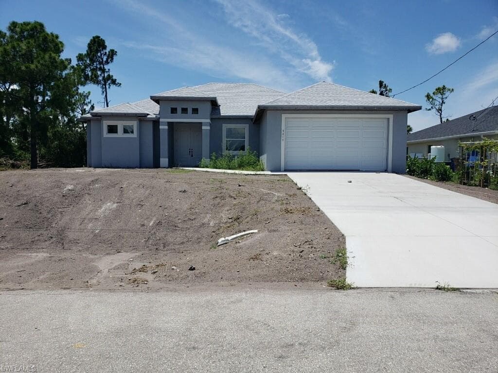 3017 45th ST SW LEHIGH ACRES, FL 33976