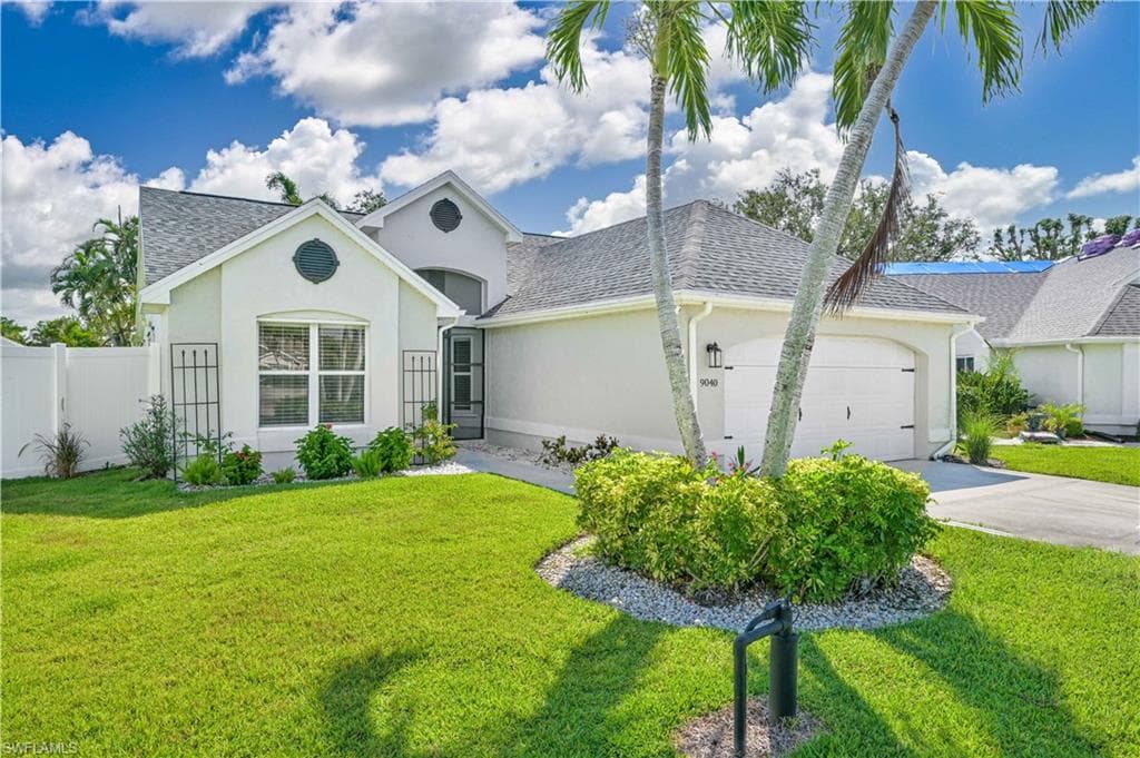 9040 Lightning Bug CT FORT MYERS, FL 33919