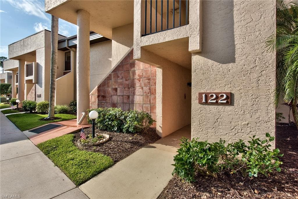 14730 Eagle Ridge DR 122 FORT MYERS, FL 33912