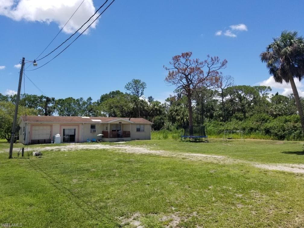 7870 Breeze DR NORTH FORT MYERS, FL 33917