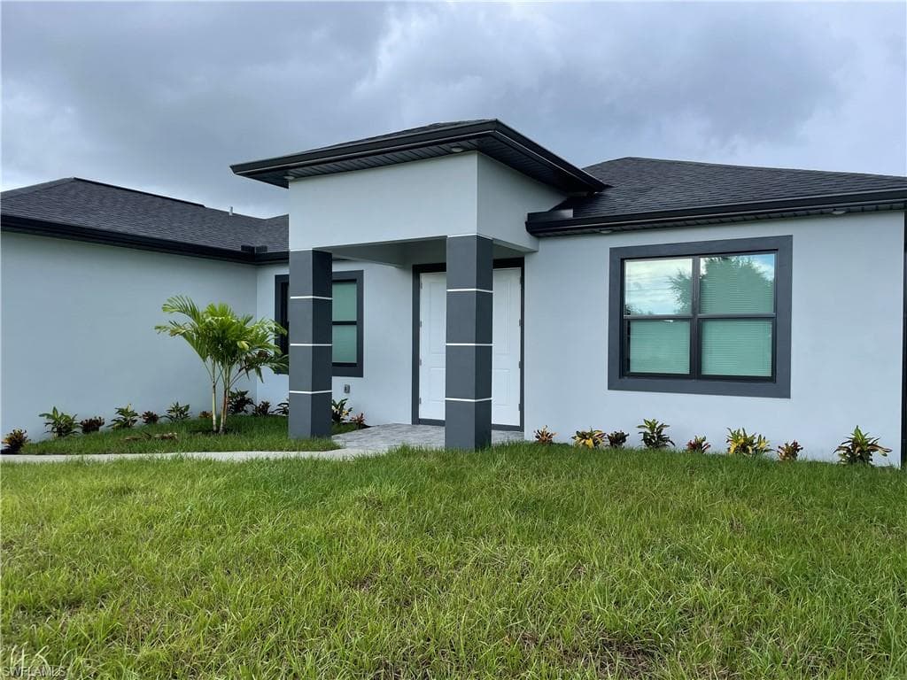 2233 SW Embers TER CAPE CORAL, FL 33991