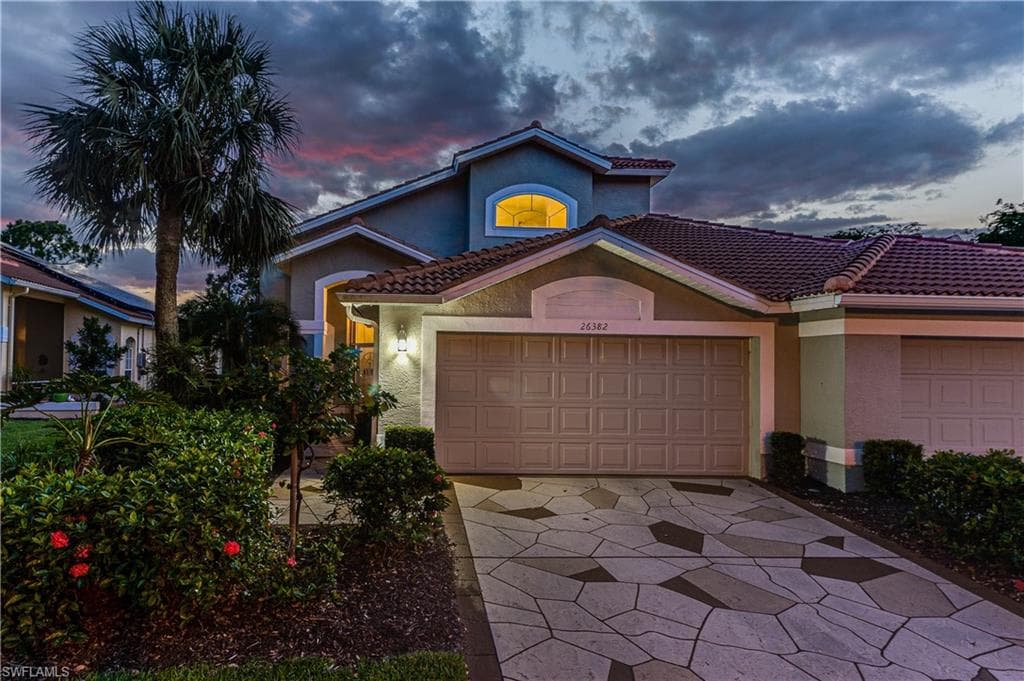 26382 Clarkston DR BONITA SPRINGS, FL 34135