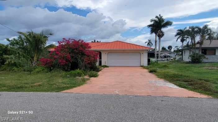 6212 Cocos DR FORT MYERS, FL 33908