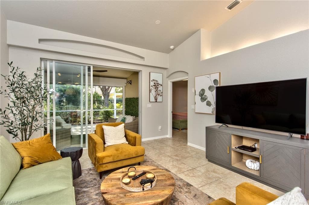 8479 Ibis Cove CIR M-675 NAPLES, FL 34119
