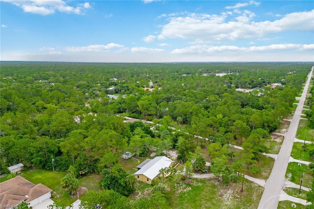 425 31st ST SW NAPLES, FL 34117