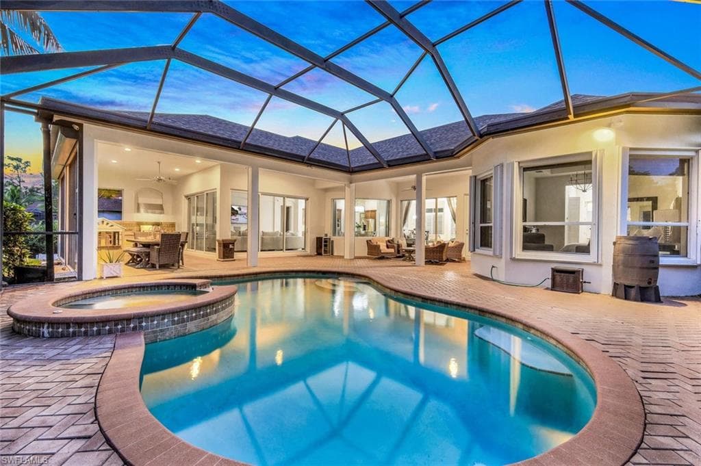7620 KNIGHTWING CIR FORT MYERS, FL 33912