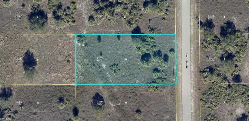 1515 Monroe AVE LEHIGH ACRES, FL 33972