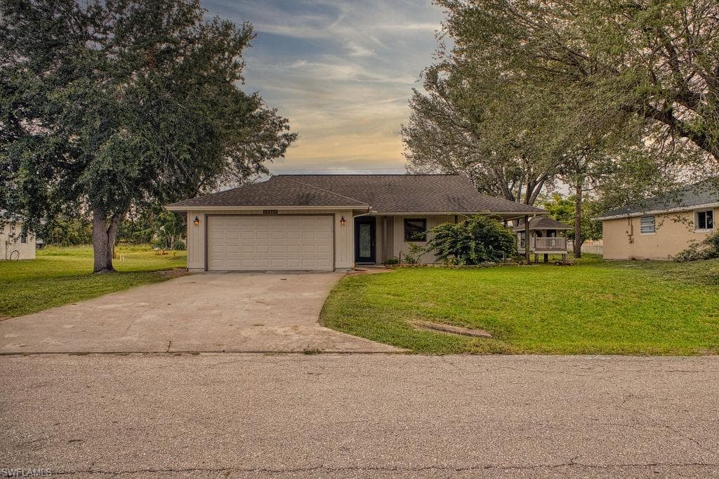 17537 Braddock RD FORT MYERS, FL 33967