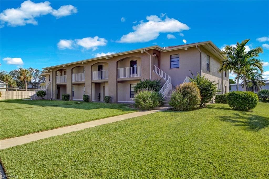 145 Cypress WAY E D-4 NAPLES, FL 34110