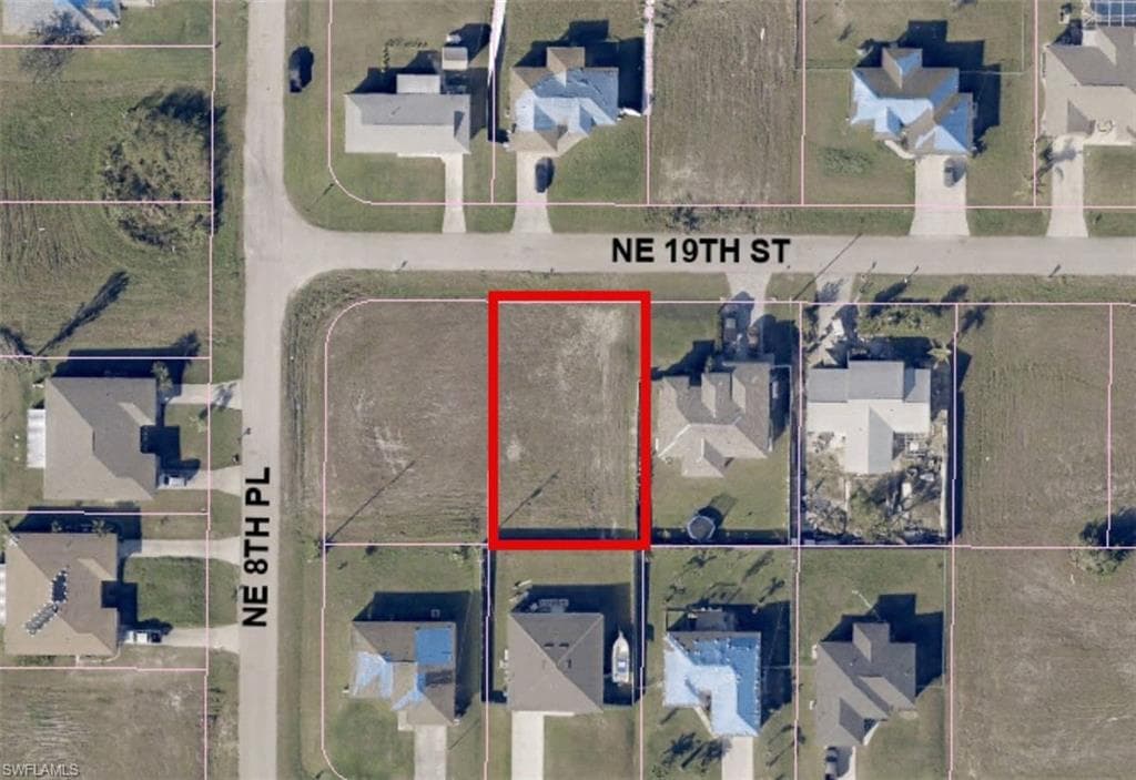 822 NE 19th ST CAPE CORAL, FL 33909