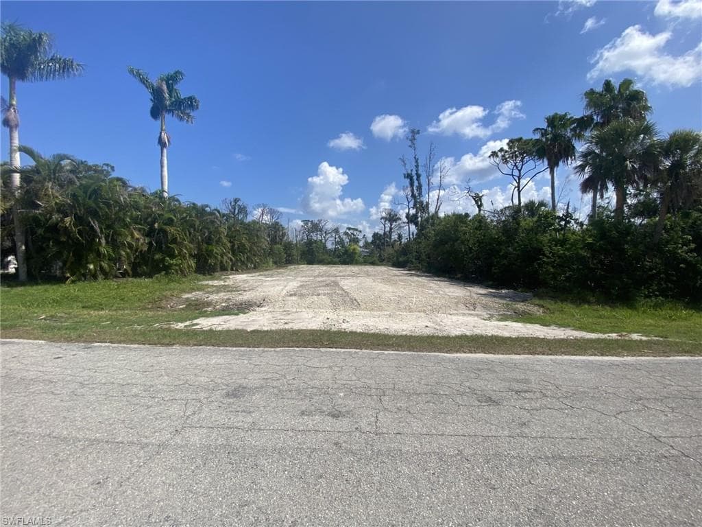 3612 Tropical Point DR ST. JAMES CITY, FL 33956