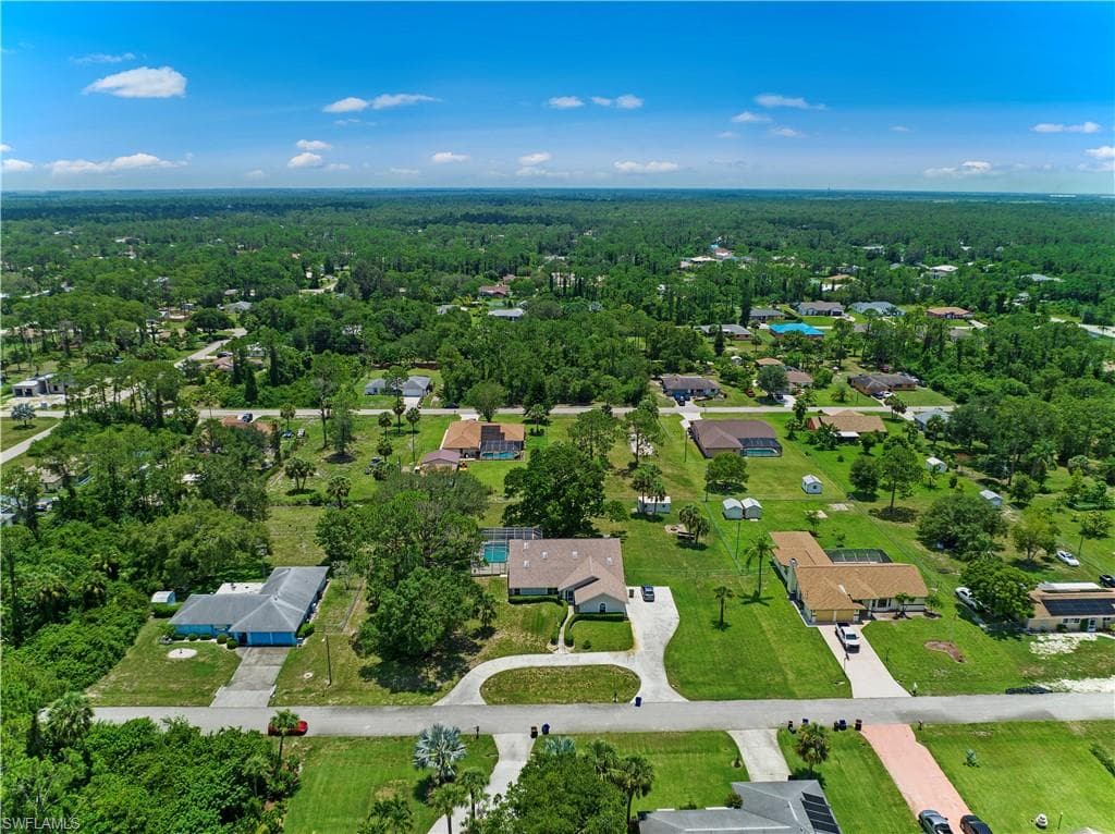 214 Jefferson AVE LEHIGH ACRES, FL 33936