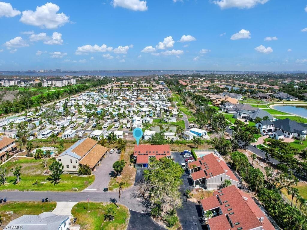 13502 Siesta Pines CT 404 FORT MYERS, FL 33908
