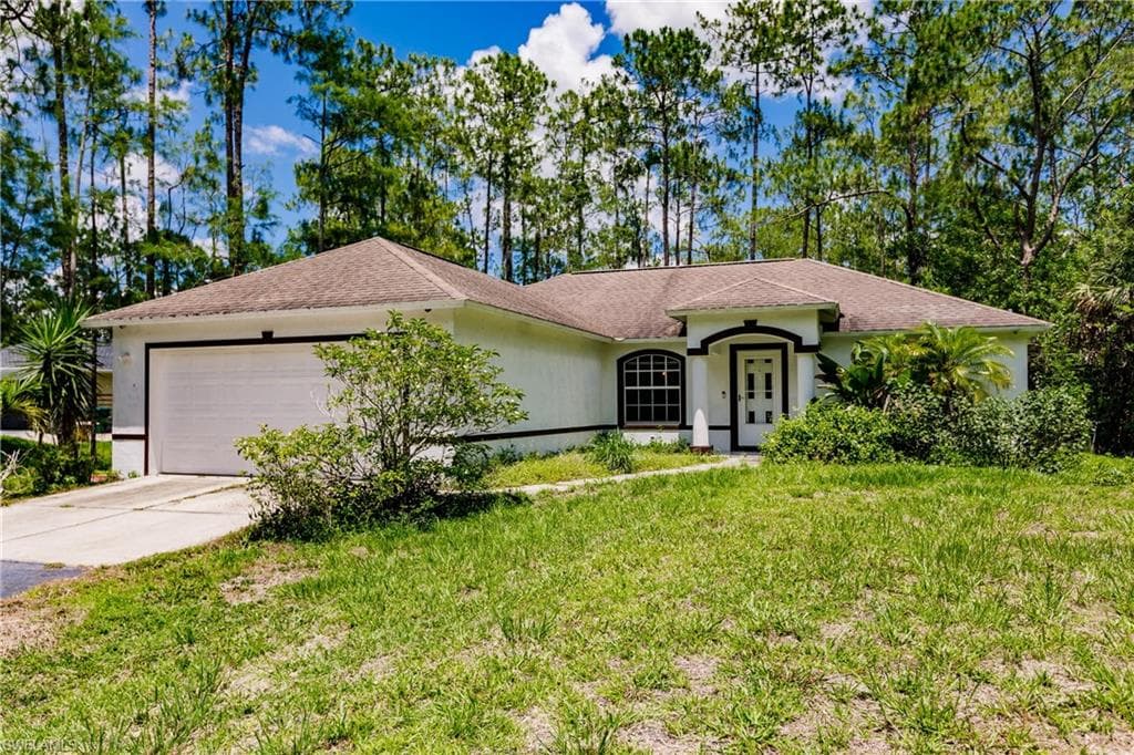 770 Desoto BLVD S NAPLES, FL 34117