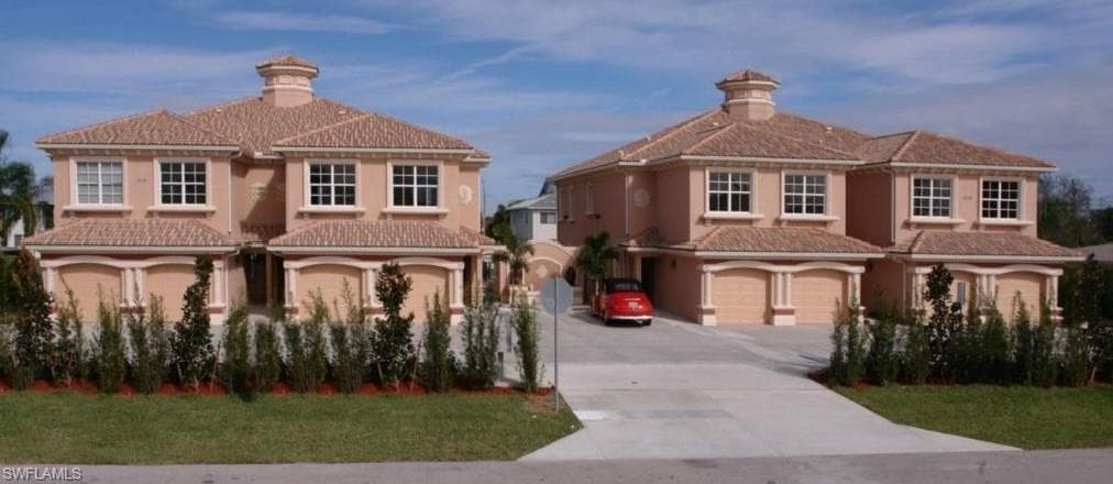 1319 SE 40th TER 107 CAPE CORAL, FL 33904
