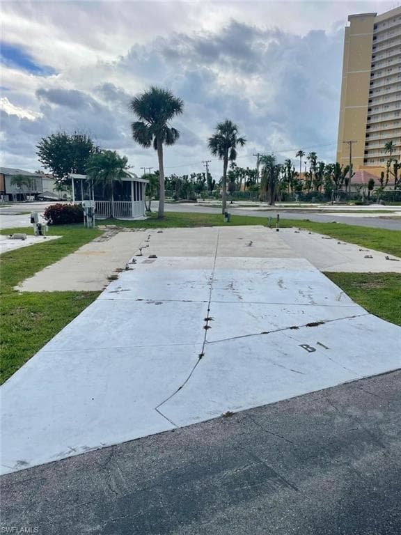 19681 Summerlin RD 1 FORT MYERS, FL 33908