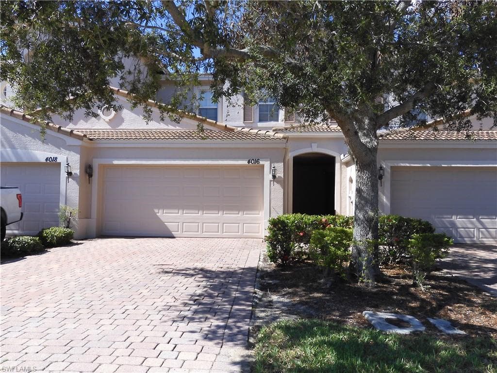 4016 Cherrybrook LOOP FORT MYERS, FL 33966
