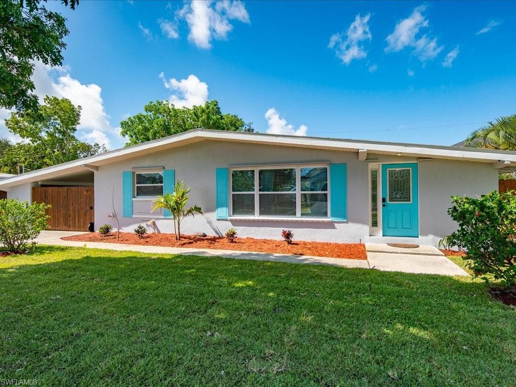 174 2nd ST BONITA SPRINGS, FL 34134