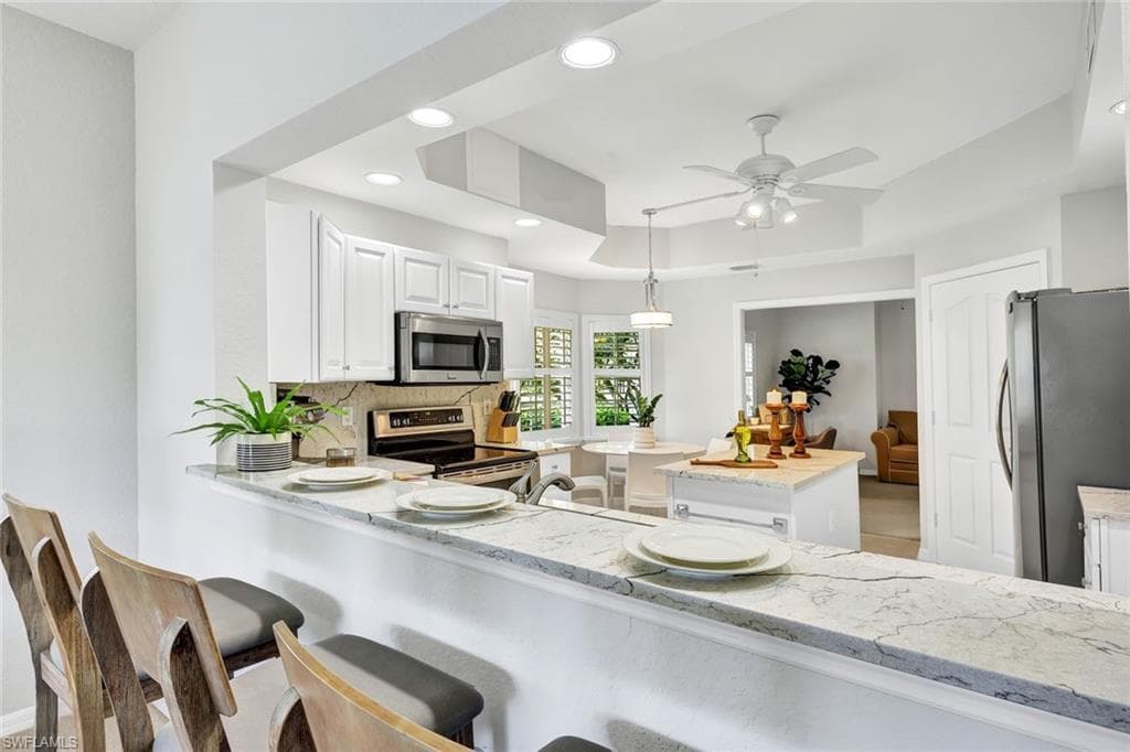 4465 Dover CT 1002 NAPLES, FL 34105