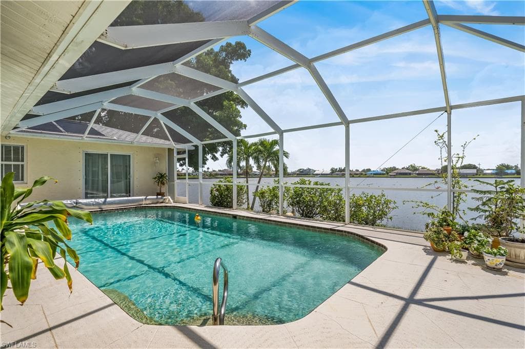 3527 SW 5th PL CAPE CORAL, FL 33914
