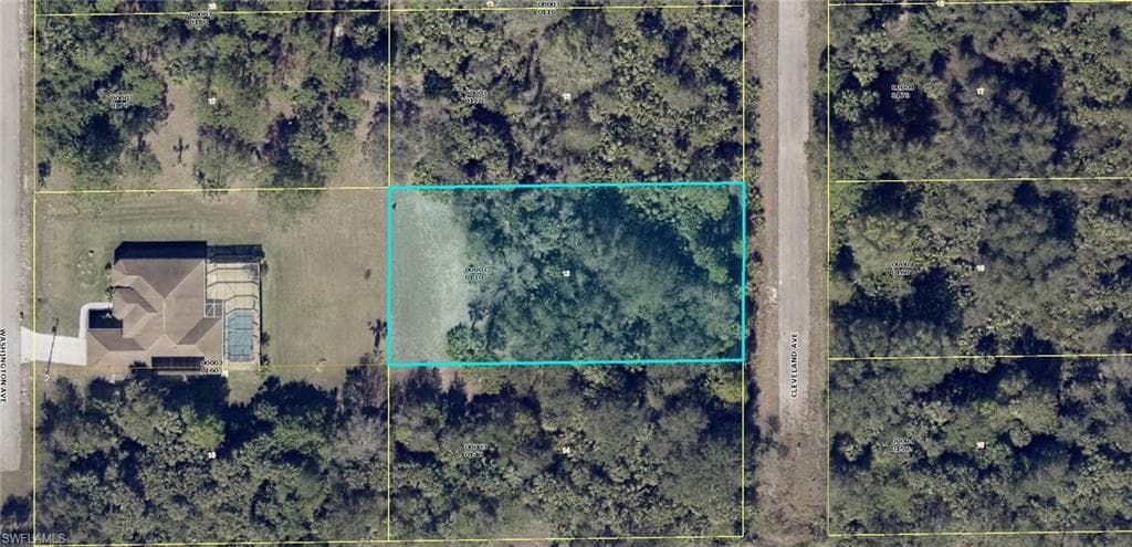 403 Cleveland AVE LEHIGH ACRES, FL 33936