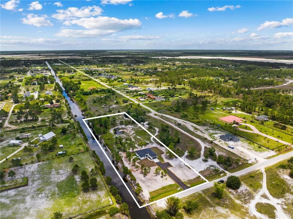 3919 62nd AVE NE NAPLES, FL 34120