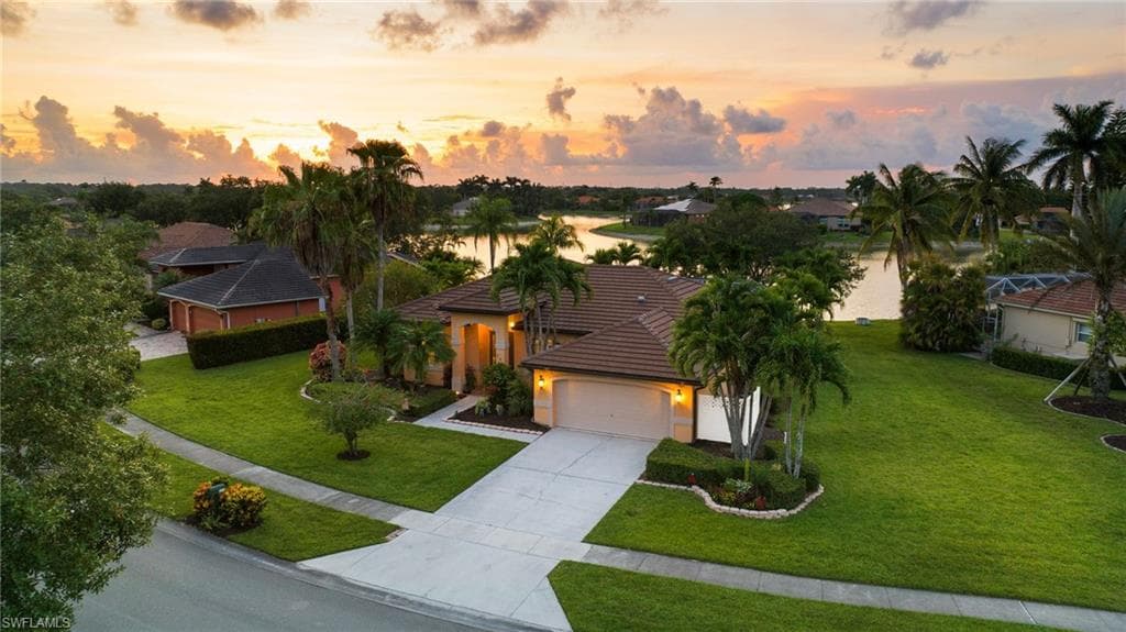 772 Grand Rapids BLVD NAPLES, FL 34120