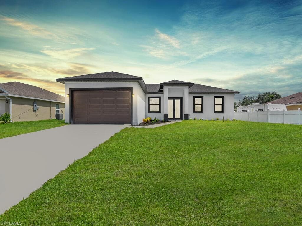 4016 27th ST SW LEHIGH ACRES, FL 33976