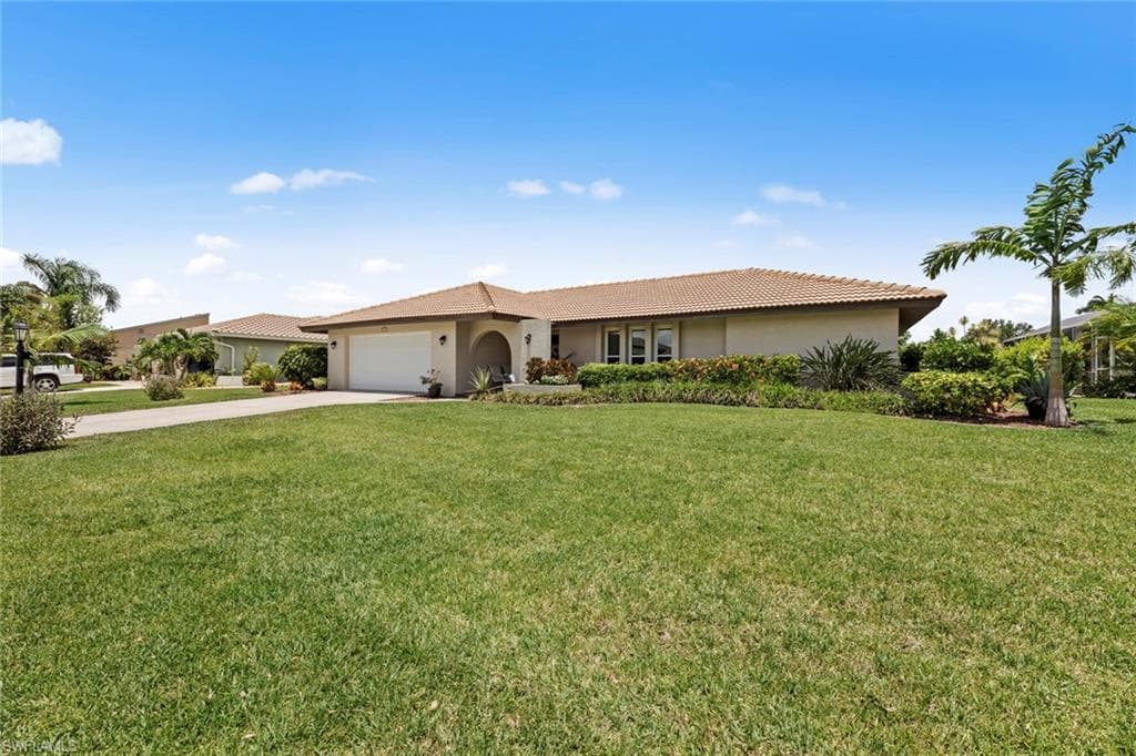 5566 Montilla DR FORT MYERS, FL 33919